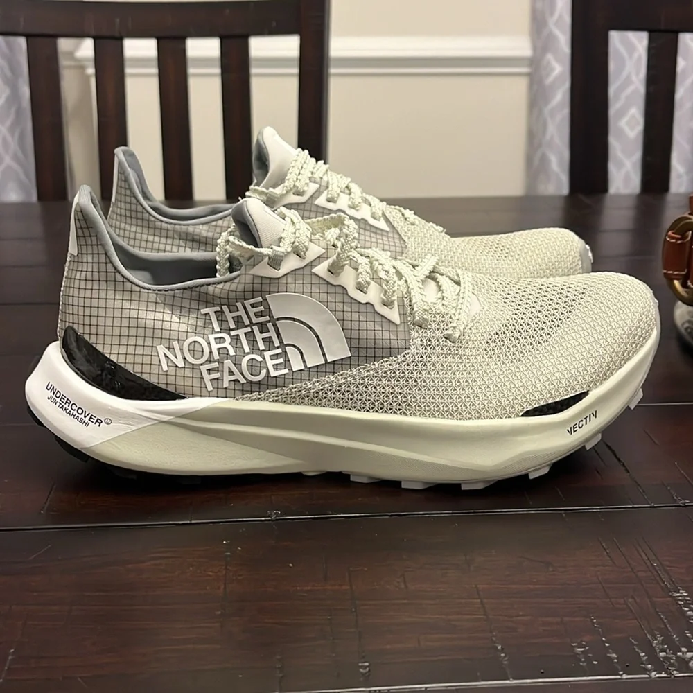 The North Face new without